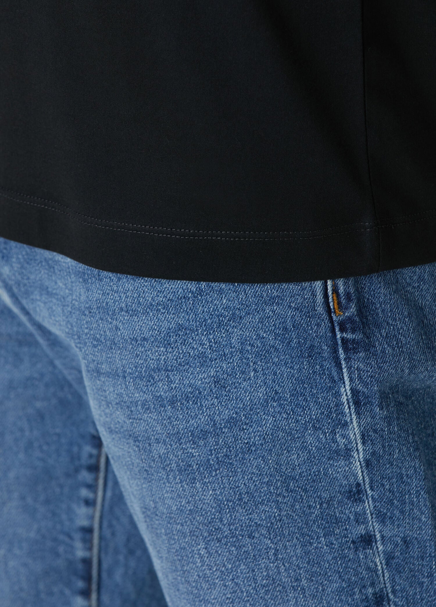Mısır Pamuklu Gentlesoft™ Kumaş Oversize Kalıp Bisiklet Yaka Tişört